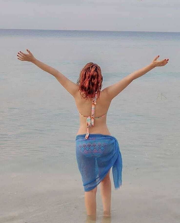 Shraddha Das latest Photos in pool