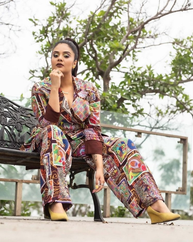 Sreemukhi Amazing New Hot Stills In Shoot