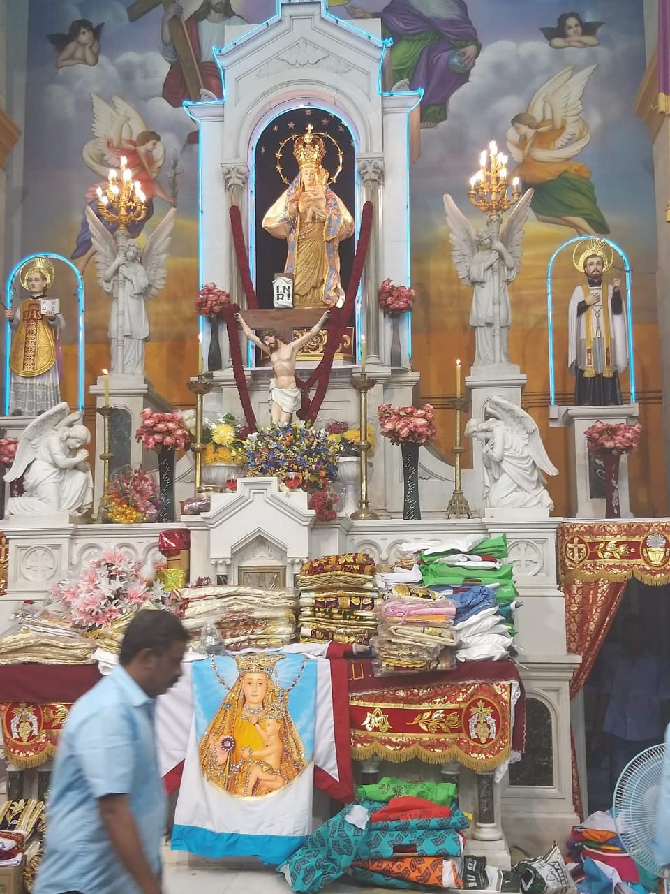 Pearl City Lady Of Snows Festival Photos