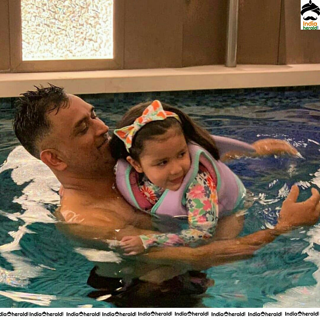 Quality Pool Time For MS Dhoni And Daughter Ziva