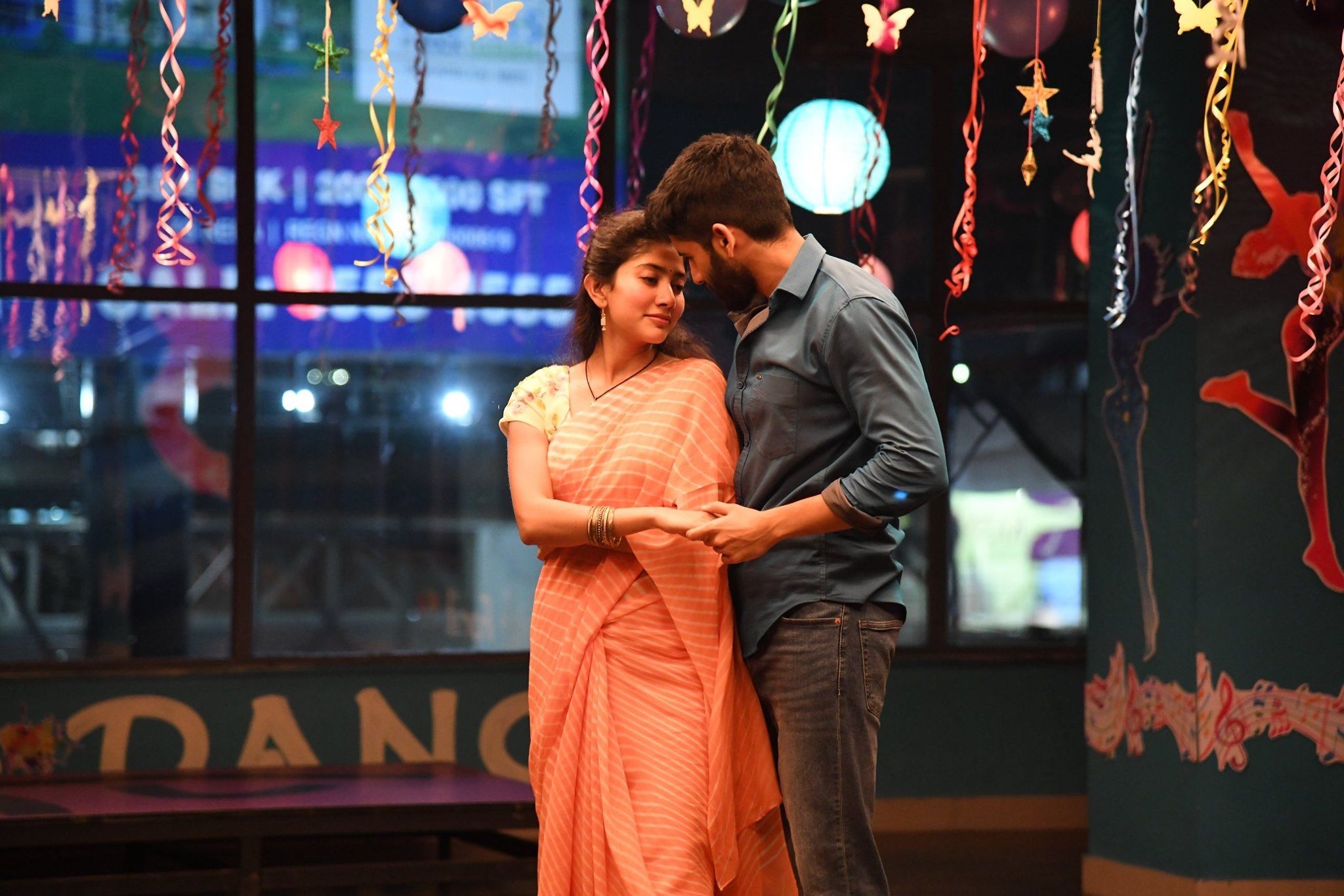 NagaChaitanya and SaiPallavi LuV Images From Upcoming Movie Love Story