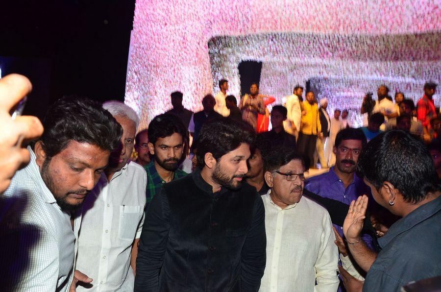 Allu Arjun Stills at Talasani Srinivas Yadav Daughter Wedding Reception