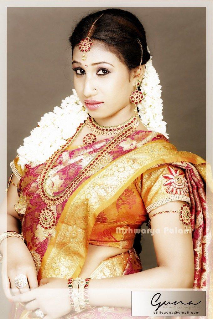 Actress Aishwarya Palani Stills