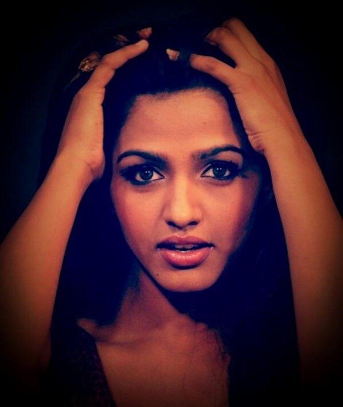 Actress Dhansika Rare & Unseen Photos