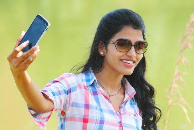 Actress Dhansika Rare & Unseen Photos