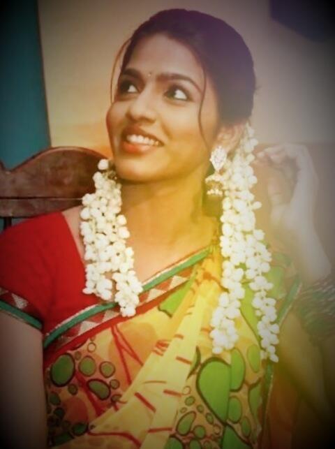 Actress Dhansika Rare & Unseen Photos