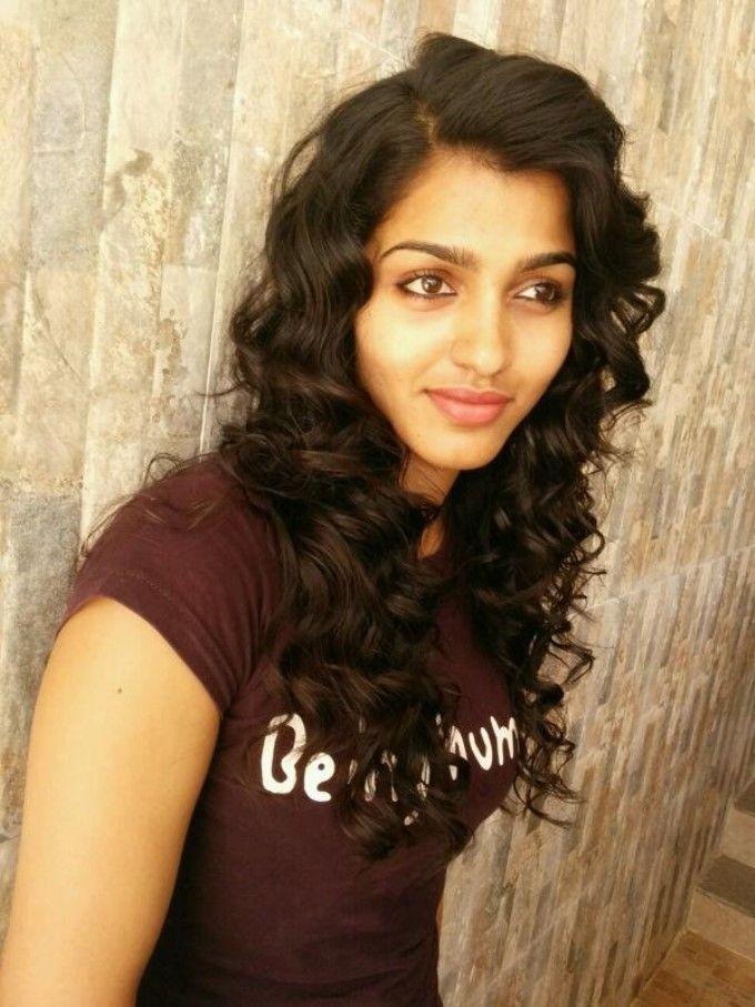 Actress Dhansika Rare & Unseen Photos