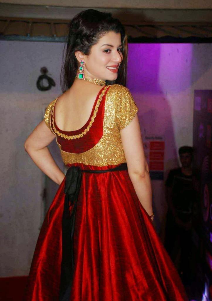 Actress Kainaat Arora Latest Photos