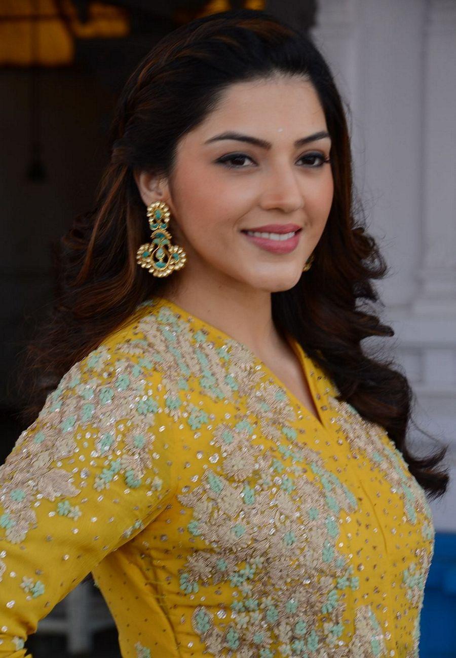 Actress Mehreen Latest Photo Stills