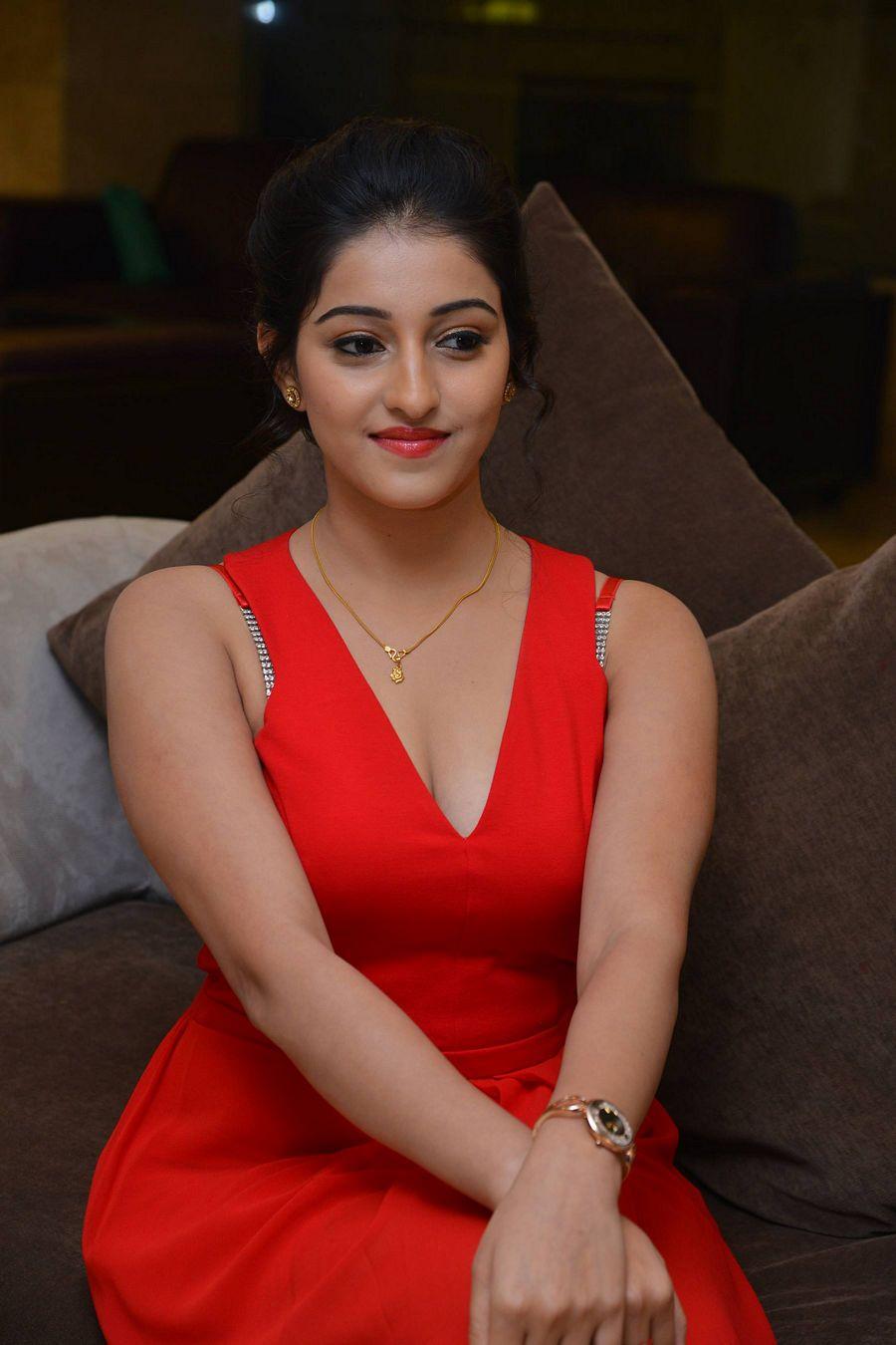 Actress Moryani Latest Sexy Cleavage Show Stills