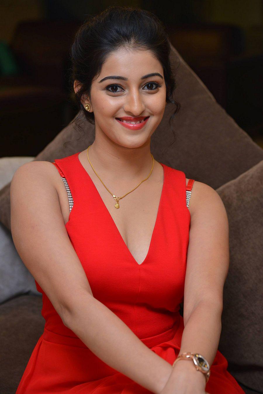 Actress Moryani Latest Sexy Cleavage Show Stills