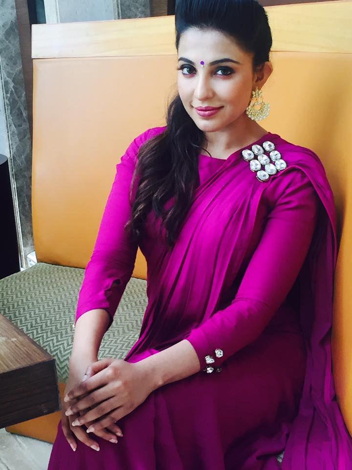 Actress Parvathy Nair Latest Unseen Photos