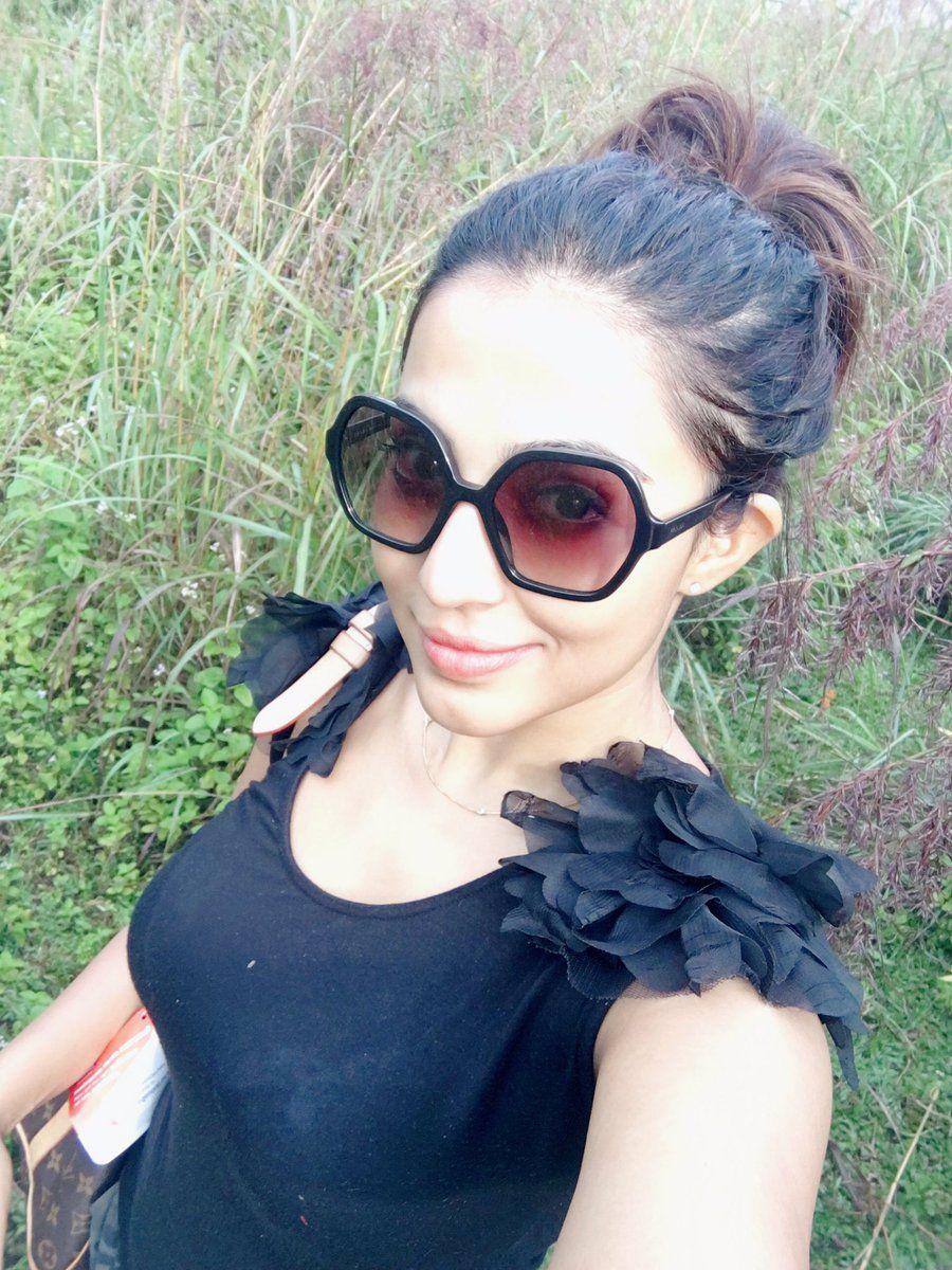 Actress Parvathy Nair Latest Unseen Photos