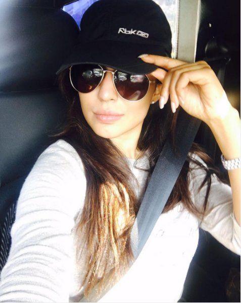 Actress Parvathy Nair Latest Unseen Photos