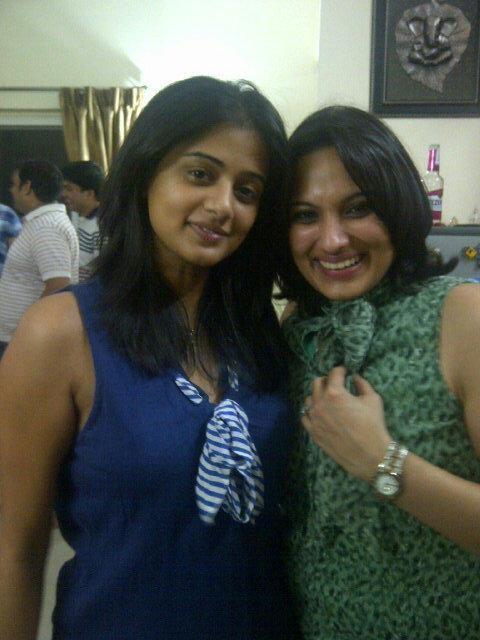 Actress Priyamani Rare & UNseened Family Photos