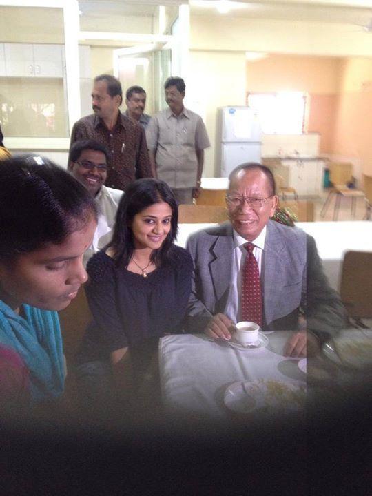 Actress Priyamani Rare & UNseened Family Photos