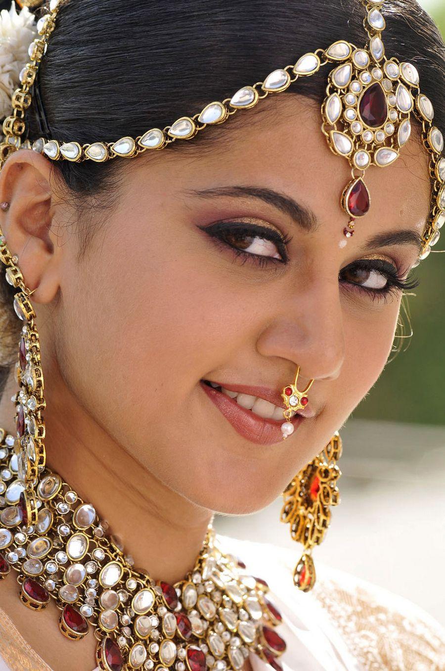 Actress Tapsee Hot & Spicy Photoshoot