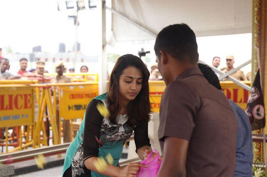 Actress Trisha At Jayalalithaa Memorial Photos