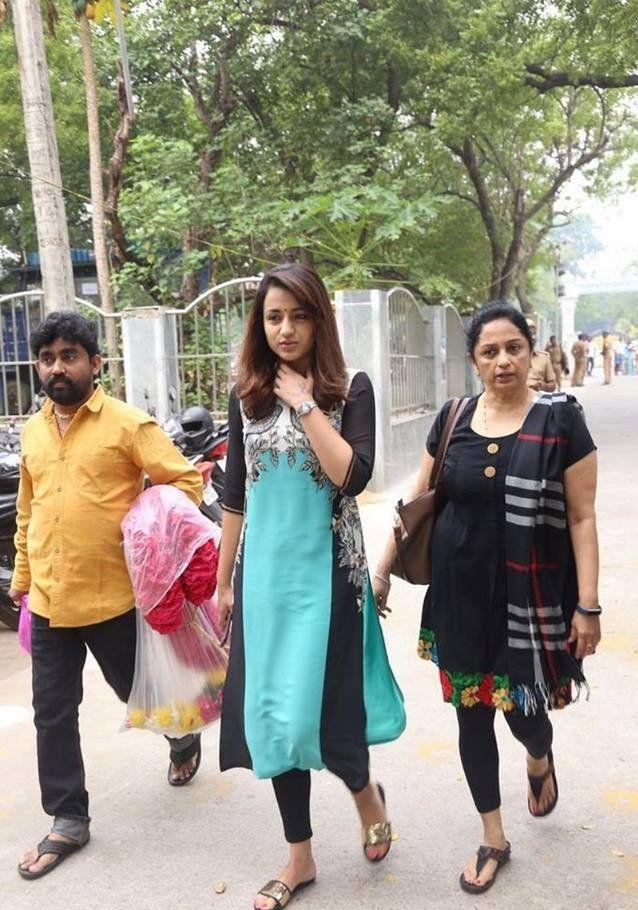 Actress Trisha At Jayalalithaa Memorial Photos