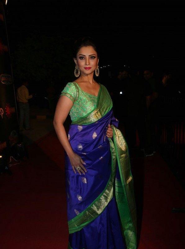 Adah Nagini Latest Stills at Gemeni TV Awards Photos