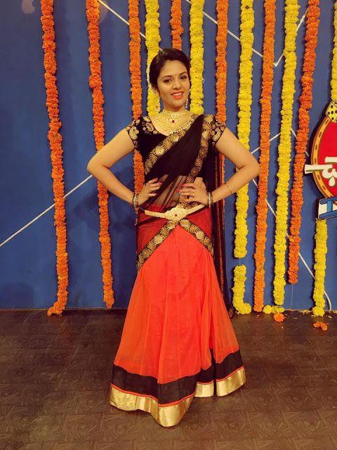 Anchor Sreemukhi Latest Stills at Dasara Mahotsavam