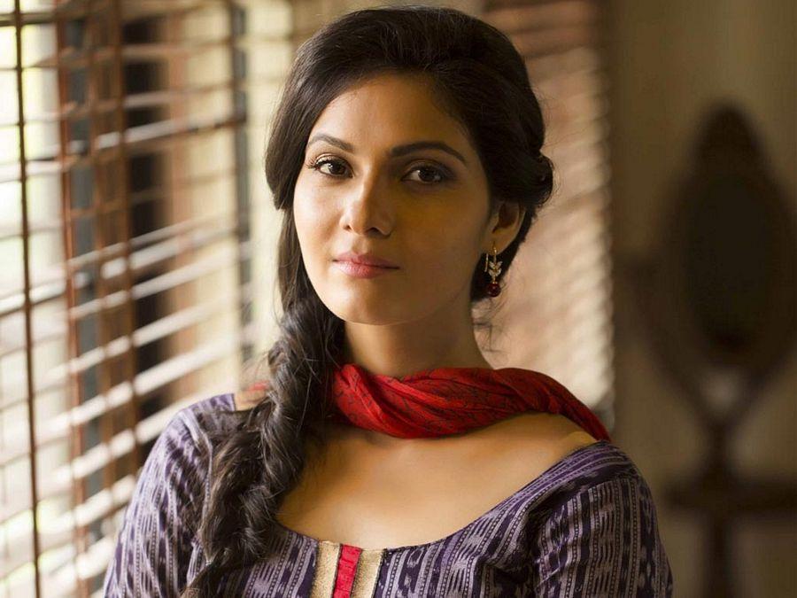 Ashwathy Ravikumar Latest Photoshoot Stills