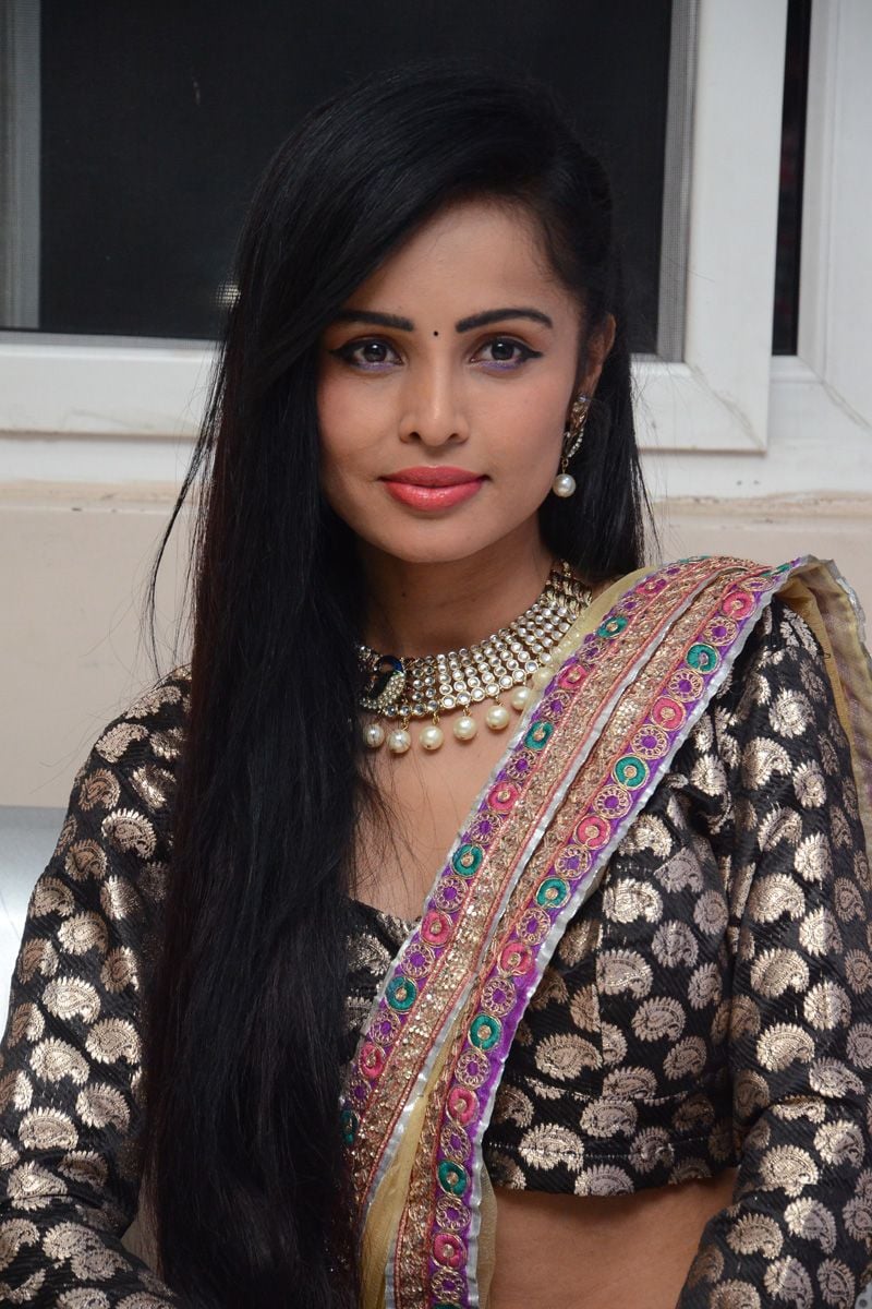 Hassika Datta Saree Photos