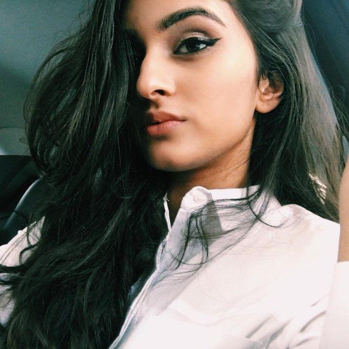 Javed Jaffrey Daughter Alaviaa Jaffrey Instagram Photos