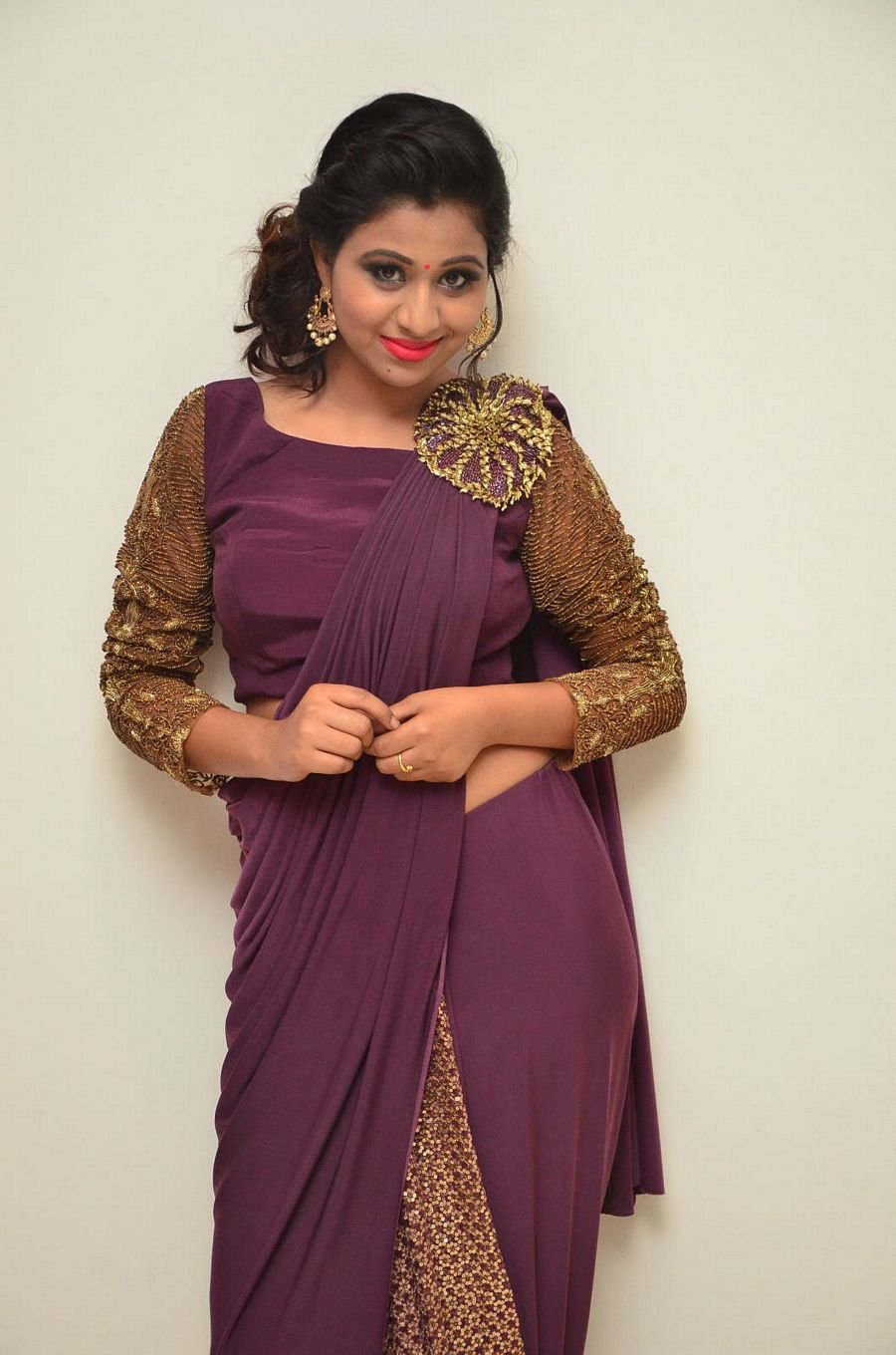 Manali Rathod Latest Images