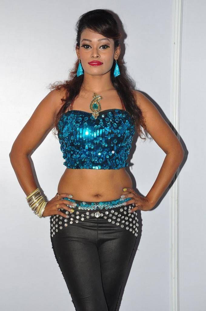 Nisha Stills At Nanna Nenu Naa Boyfriends Audio Launch