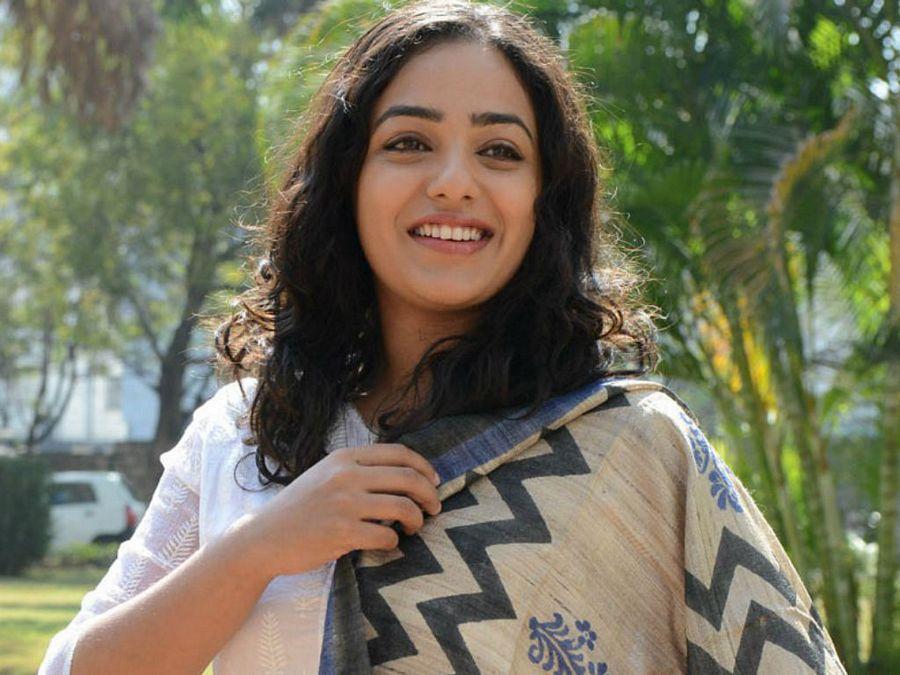 Nithya Menon Hot & Sexy Close Up HD Wallpapers