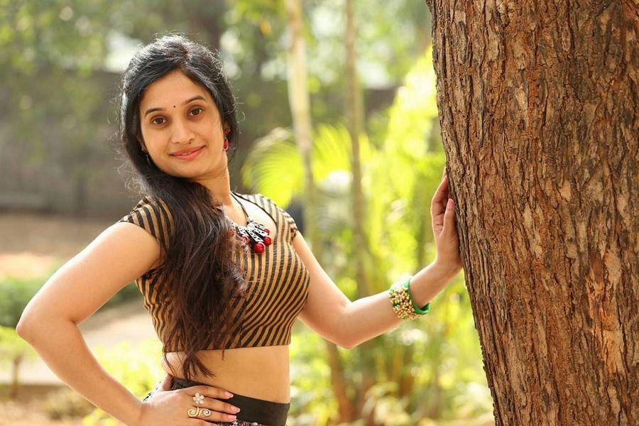 Priyanka Pallavi Stills At Nenosthaa Movie Interview