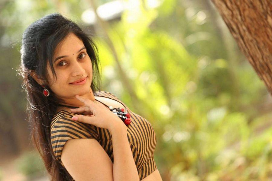 Priyanka Pallavi Stills At Nenosthaa Movie Interview