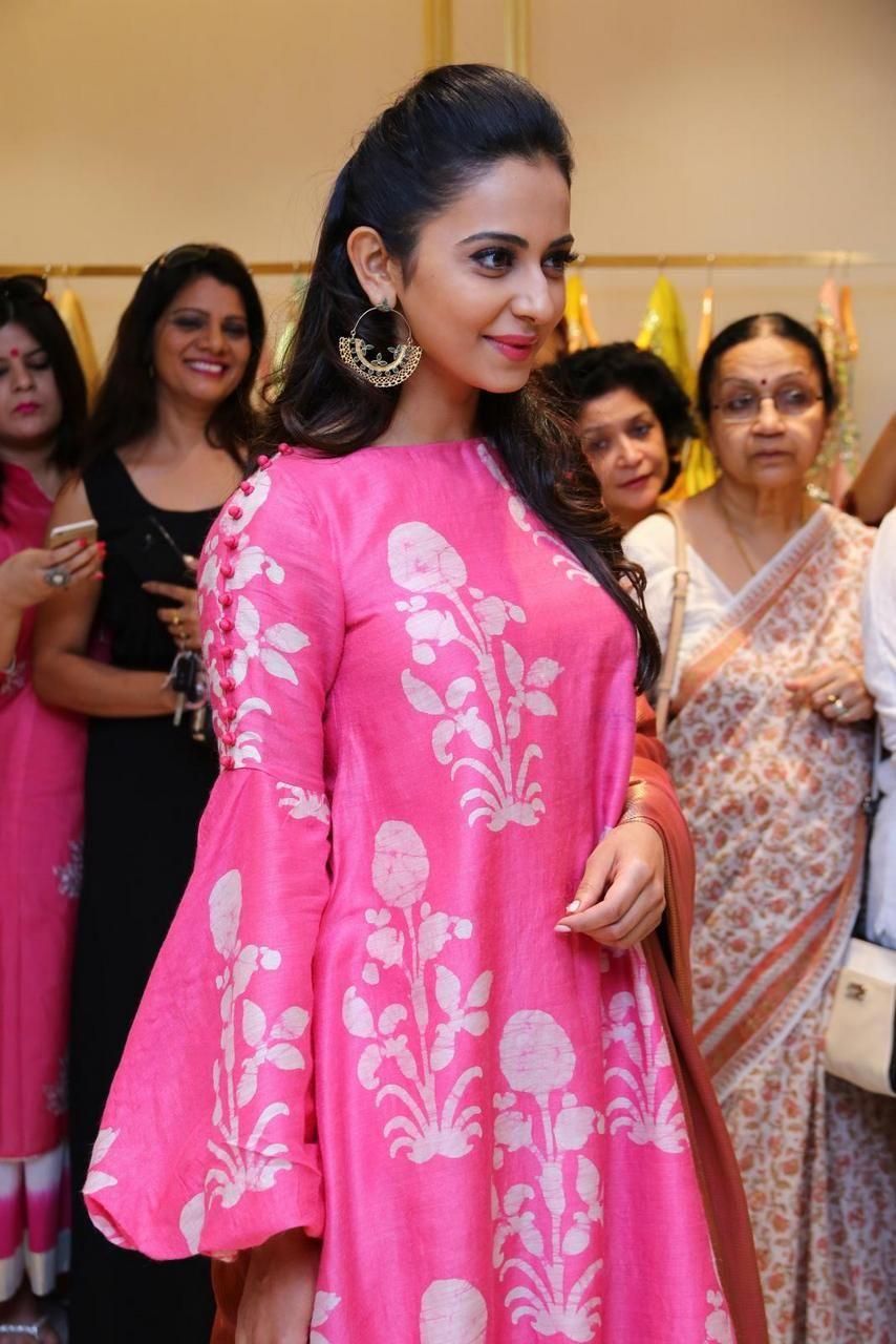 Rakul Preet Singh Latest Pink Dress Photos