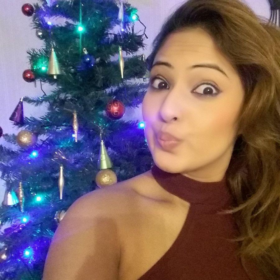 Rare & Unseen Photos of Nikesha Patel
