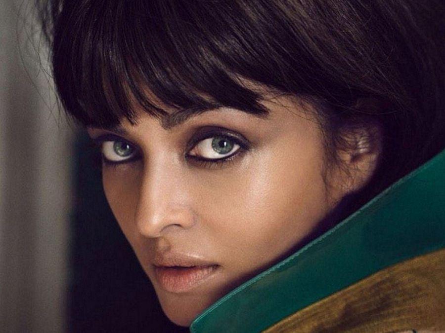 BIRTHDAY SPECIAL: Rare Photos Of Aishwarya Rai You've Never Seen Before