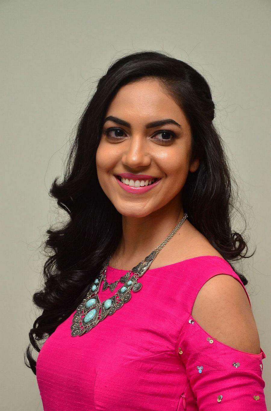 Ritu Varma Stills At Pelli Choopulu Movie 100 Days Function