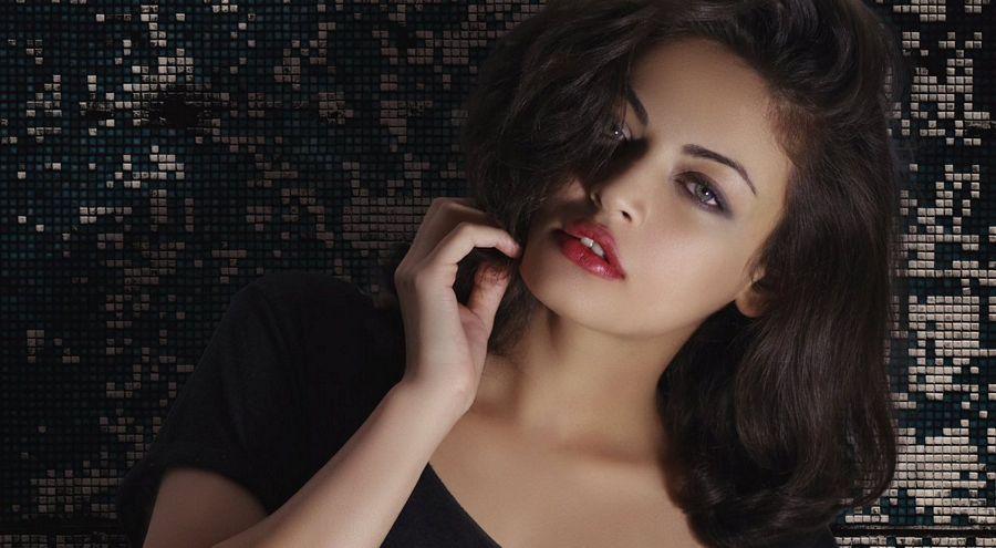 Sneha Ullal Latest Hot & Sexy Photoshoot Stills