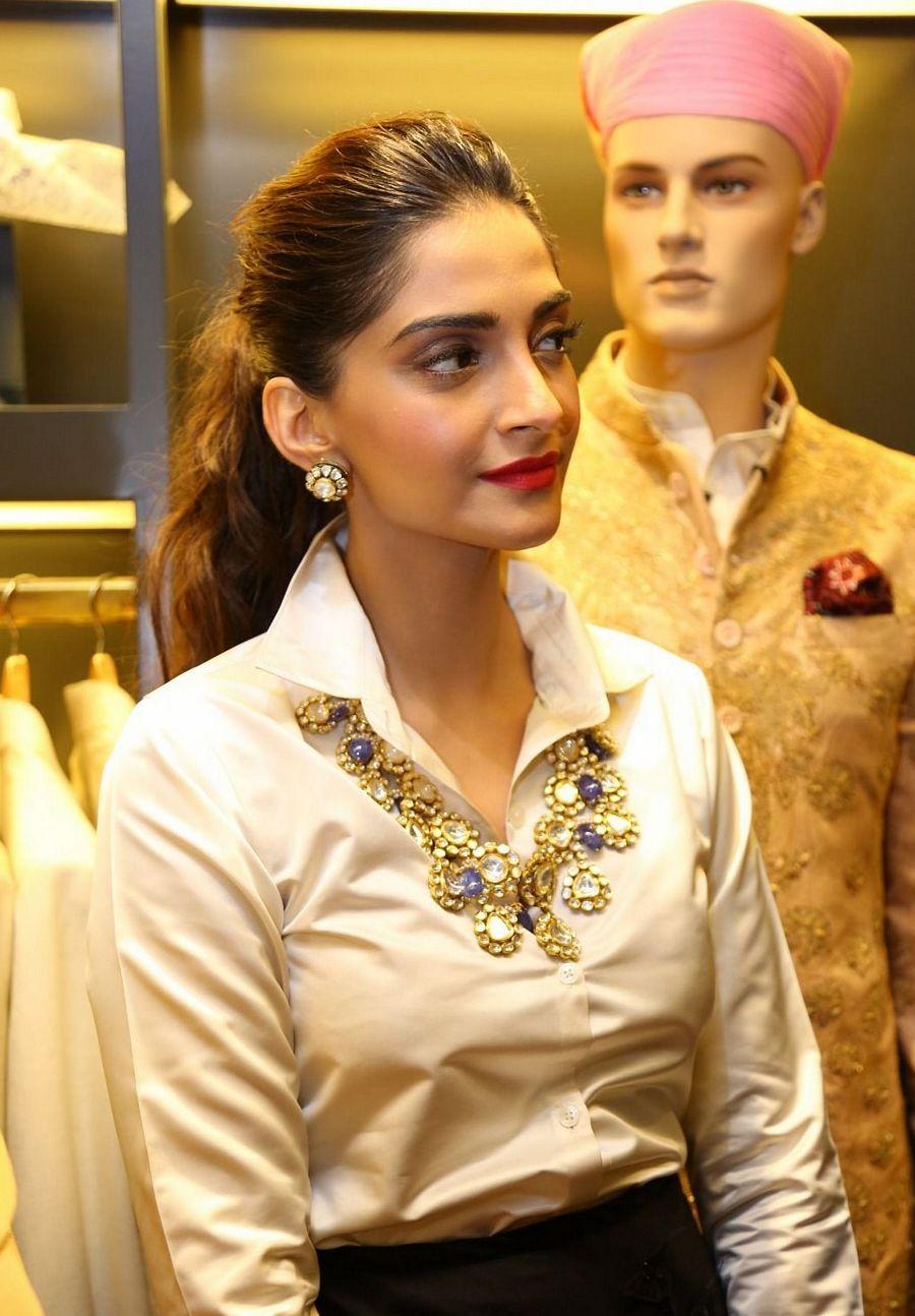 Sonam Kapoor Stills At Raghavendra Rathore Store Launch