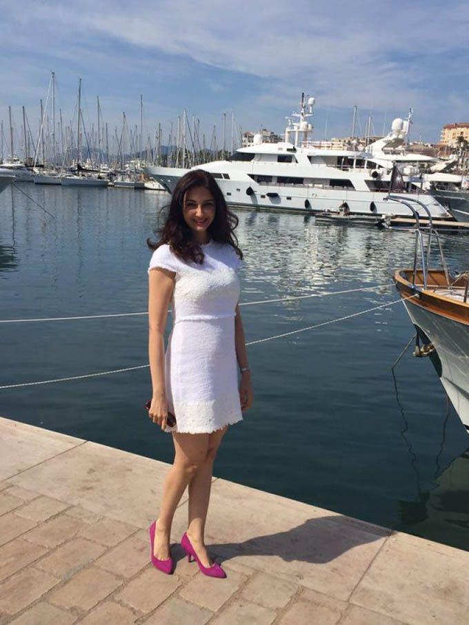 Television Actress Saumya Tandon Latest Stills