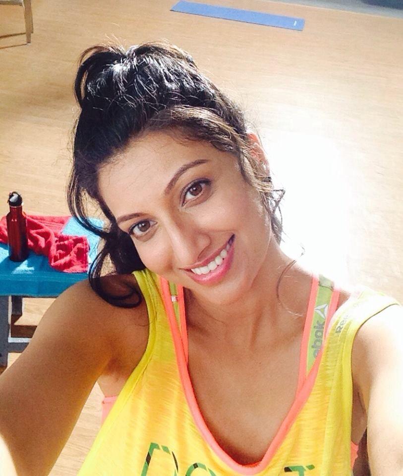 UNSEEN Private Photos of Hamsa Nandini