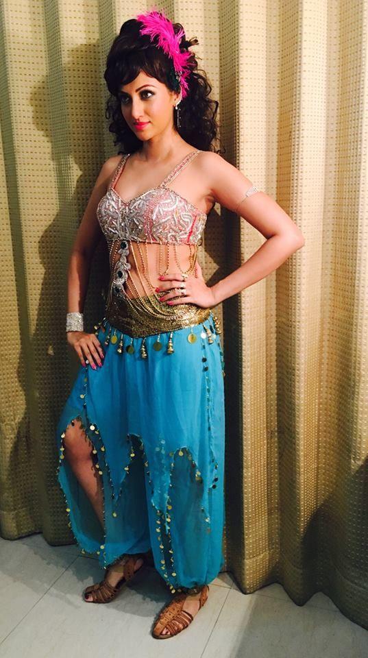 UNSEEN Private Photos of Hamsa Nandini