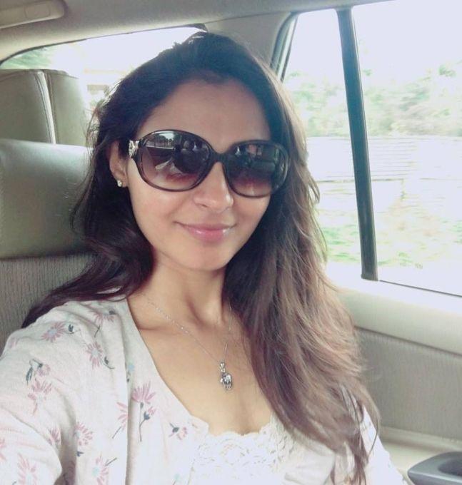 Unseen & Rare Photos Of Andrea Jeremiah