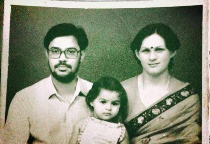 Unseen & Rare Photos Of Andrea Jeremiah
