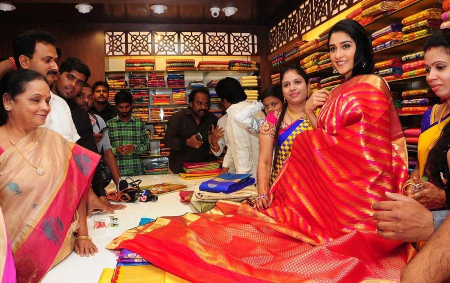 Actress Regina Inaugurates MGR Shopping Mall At Tirupati
