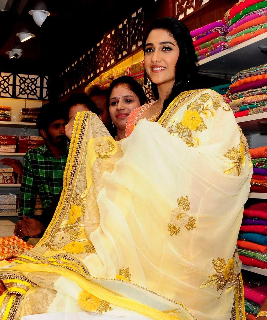 Actress Regina Inaugurates MGR Shopping Mall At Tirupati