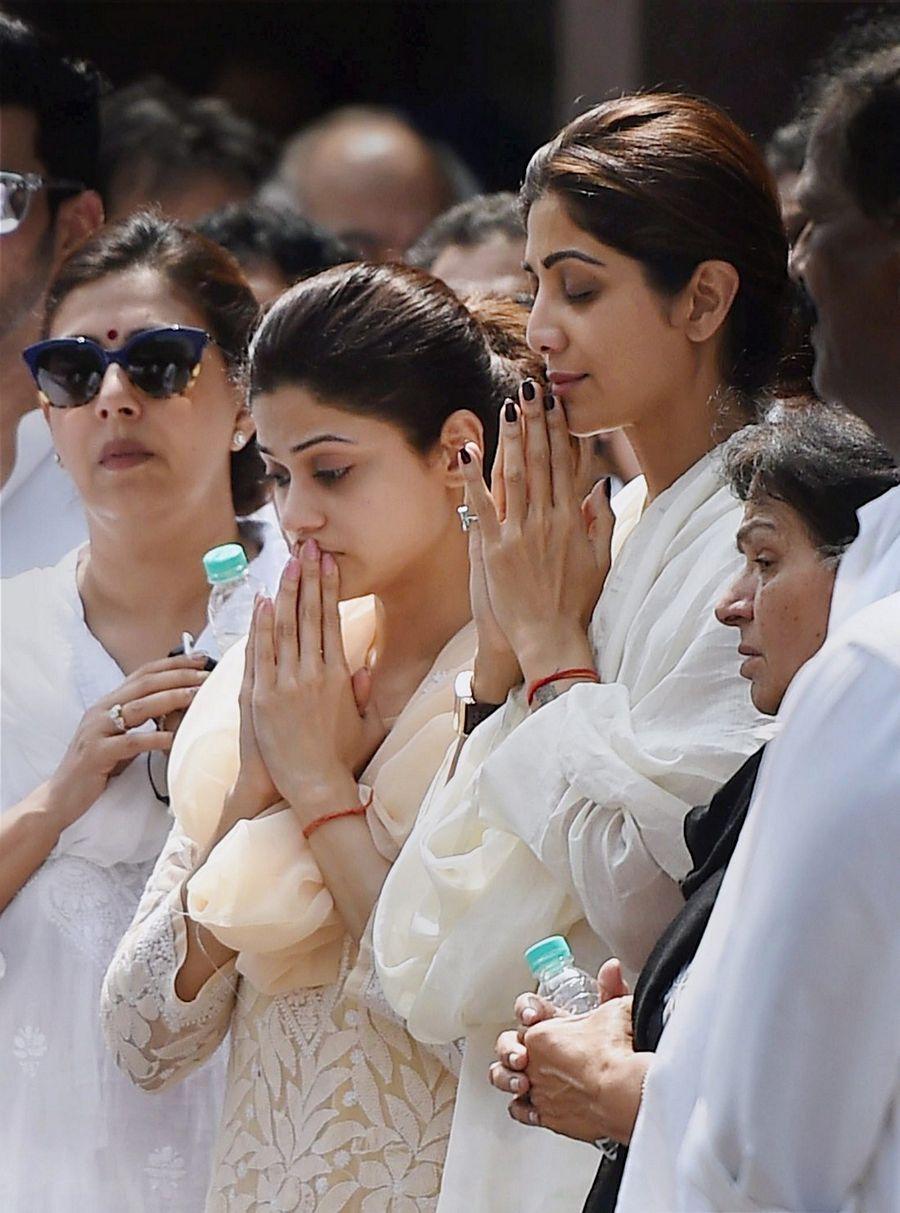 Actress Shilpa Shetty's Father Passed Away Photos