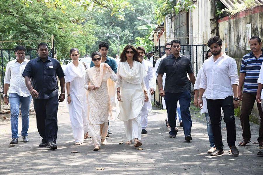 Actress Shilpa Shetty's Father Passed Away Photos