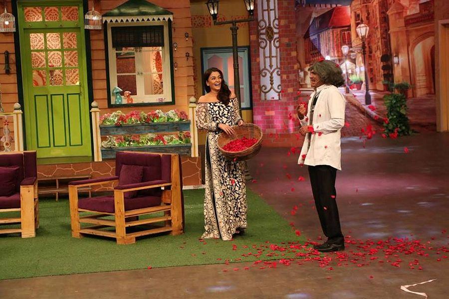 Ae Dil Hai Mushkil Movie Team at The Kapil Sharma Show Photos