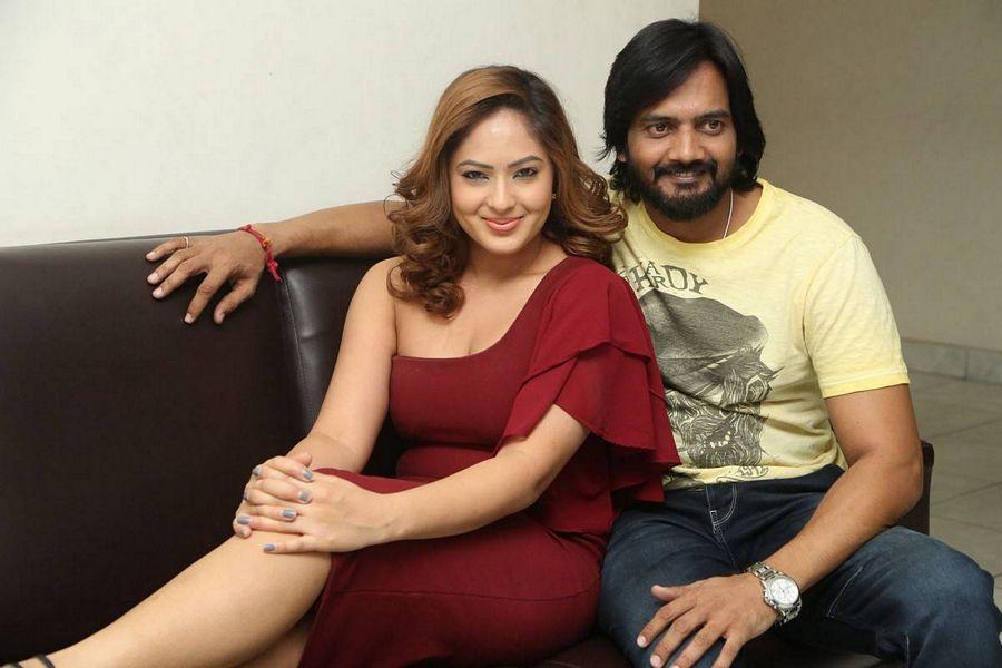Araku Road Lo Movie Release Press Meet Photos